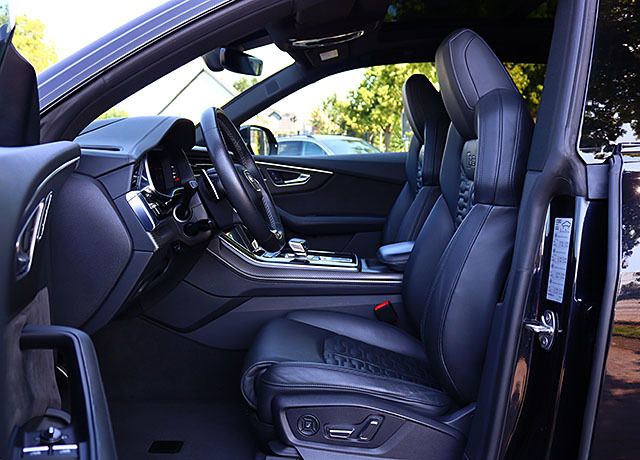 Audi RSQ8 4.0 TFSI Qu ACC+PANO+KAM360+HEADUP+MATRIX