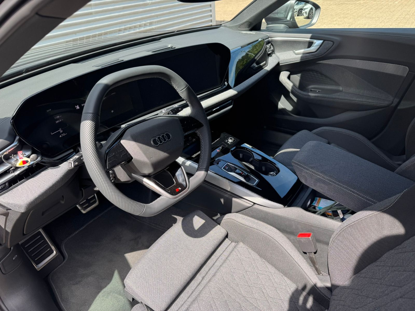 Audi A5 Avant TDI 150 kW quattro S-line AHK ACC