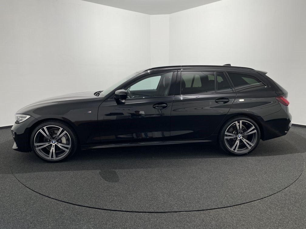 BMW 330d Tour. M Sport - Samsaru's Car Outlet