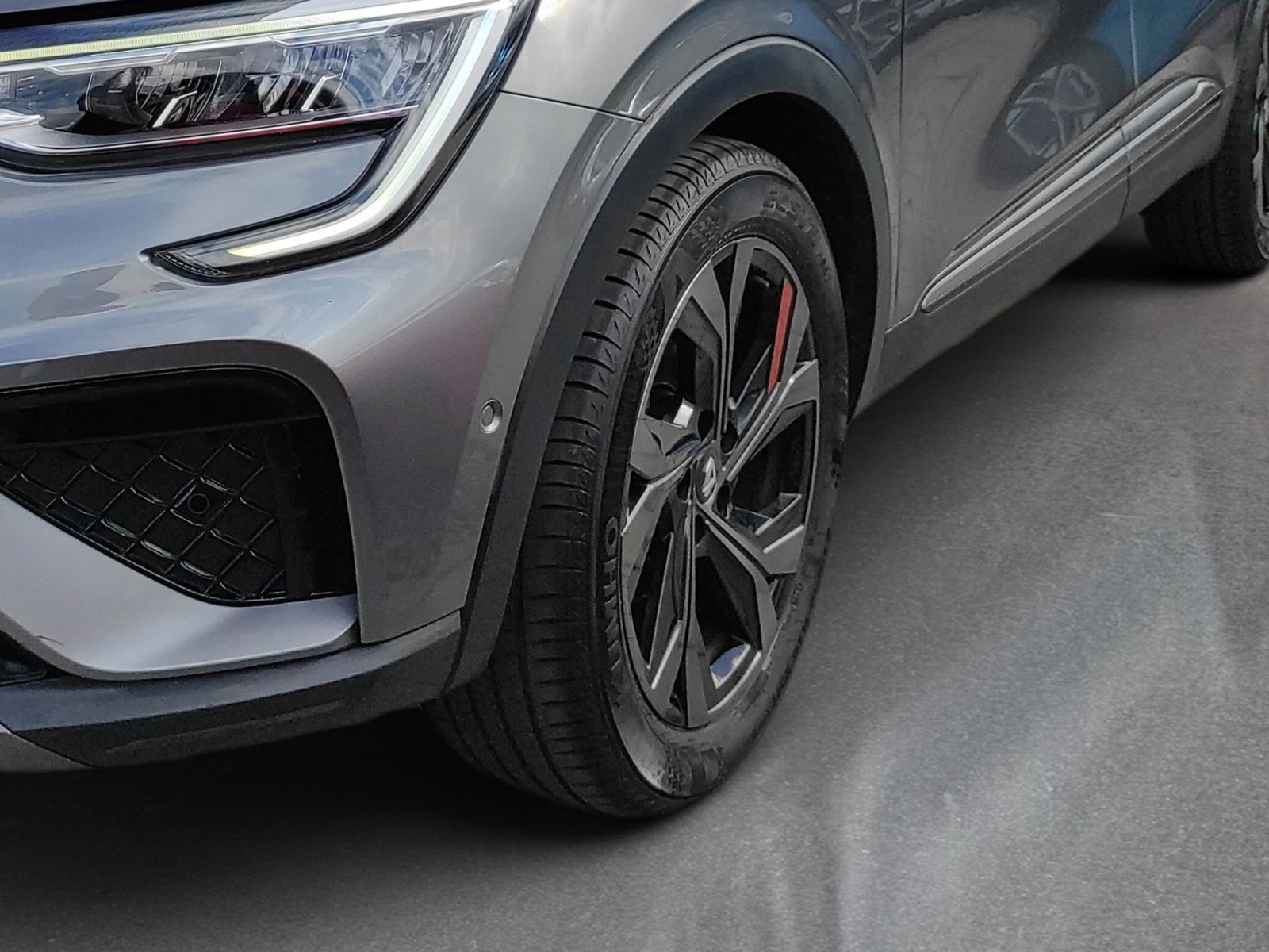 Renault Arkana 1.3 TCe 160 R.S. Line - Samsaru's Car Outlet