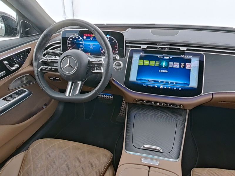 Mercedes-Benz E 450 d 4M , AMG Night Pano Digitl HUD 360 Distr