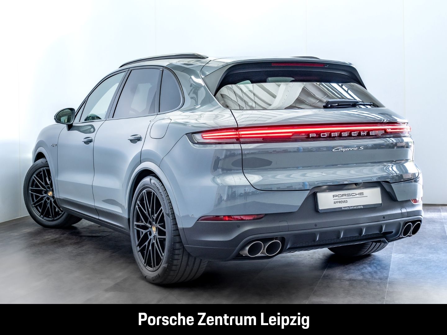 Porsche Cayenne S E-Hybrid HD-Matrix el.AHK HeadUp InnoD