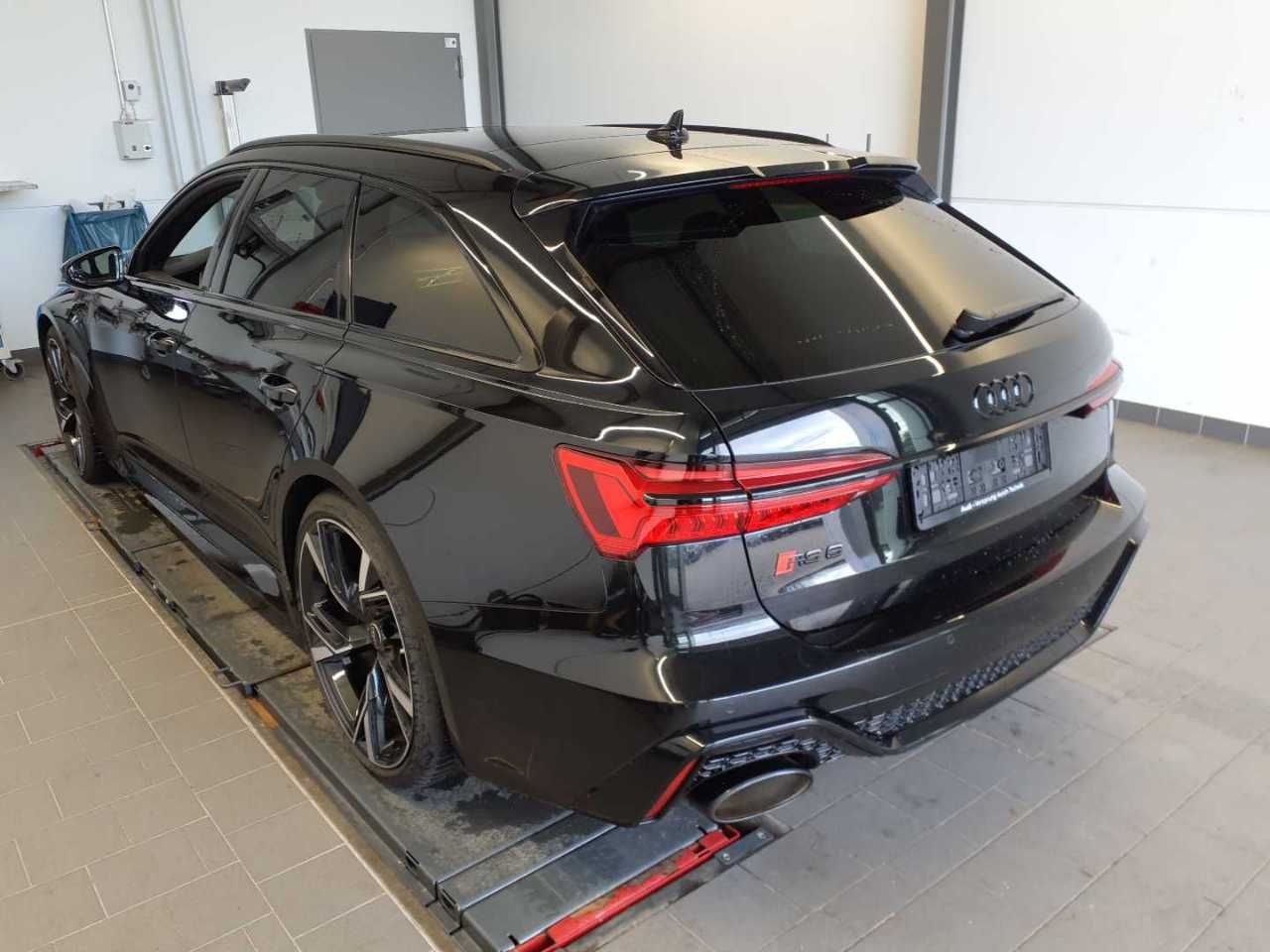 Audi RS6 Avant Keramik RS-AGA V-Max Pano HUD Black So