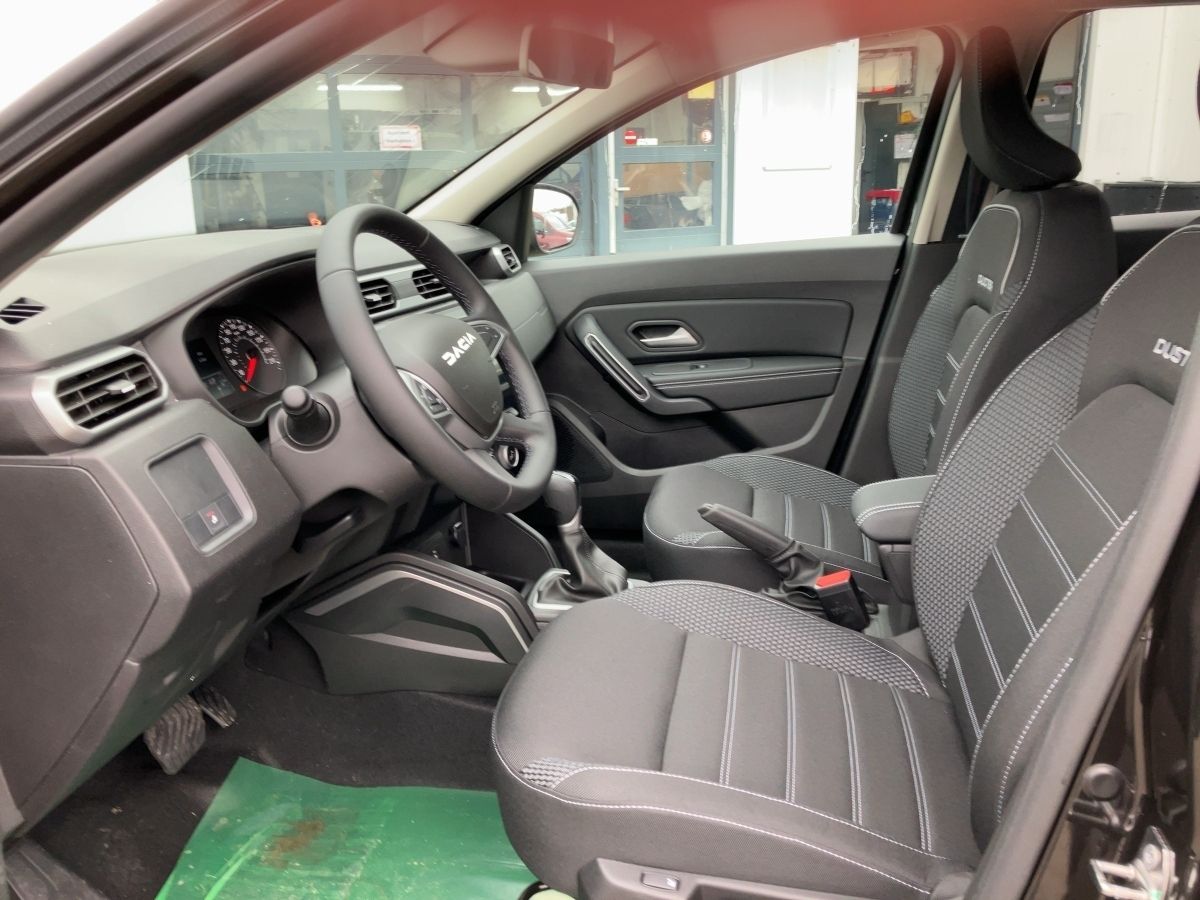 Dacia Duster TCe 150 EDC - Samsaru's Car Outlet