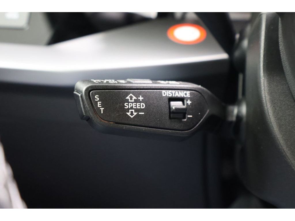 Audi A3 Sportback 30 TFSI S-line S-tronic,Navi,LED,PD