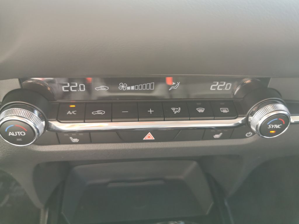 Mazda CX-30 e-SKYACTIVE G 122 SKYACTIV-Drive EXCLUSIVE