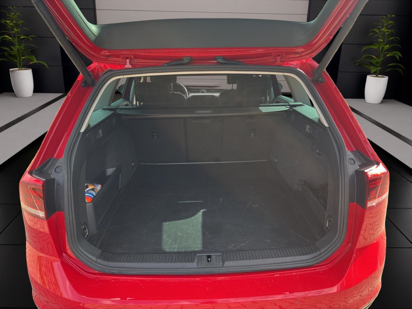 Volkswagen Passat Variant GTE 1.4 TSI Plug-In Hybrid - Samsaru's Car Outlet
