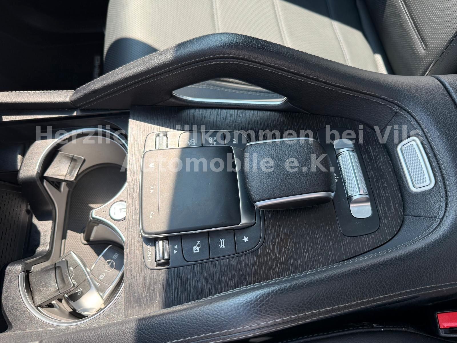 Mercedes-Benz GLE 300d 4M Coupe AMG *PANO*HUD*LUFT*BURM*21"*VO