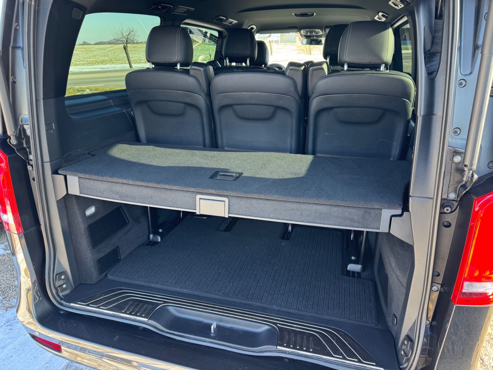 Mercedes-Benz V 300 - Samsaru's Car Outlet