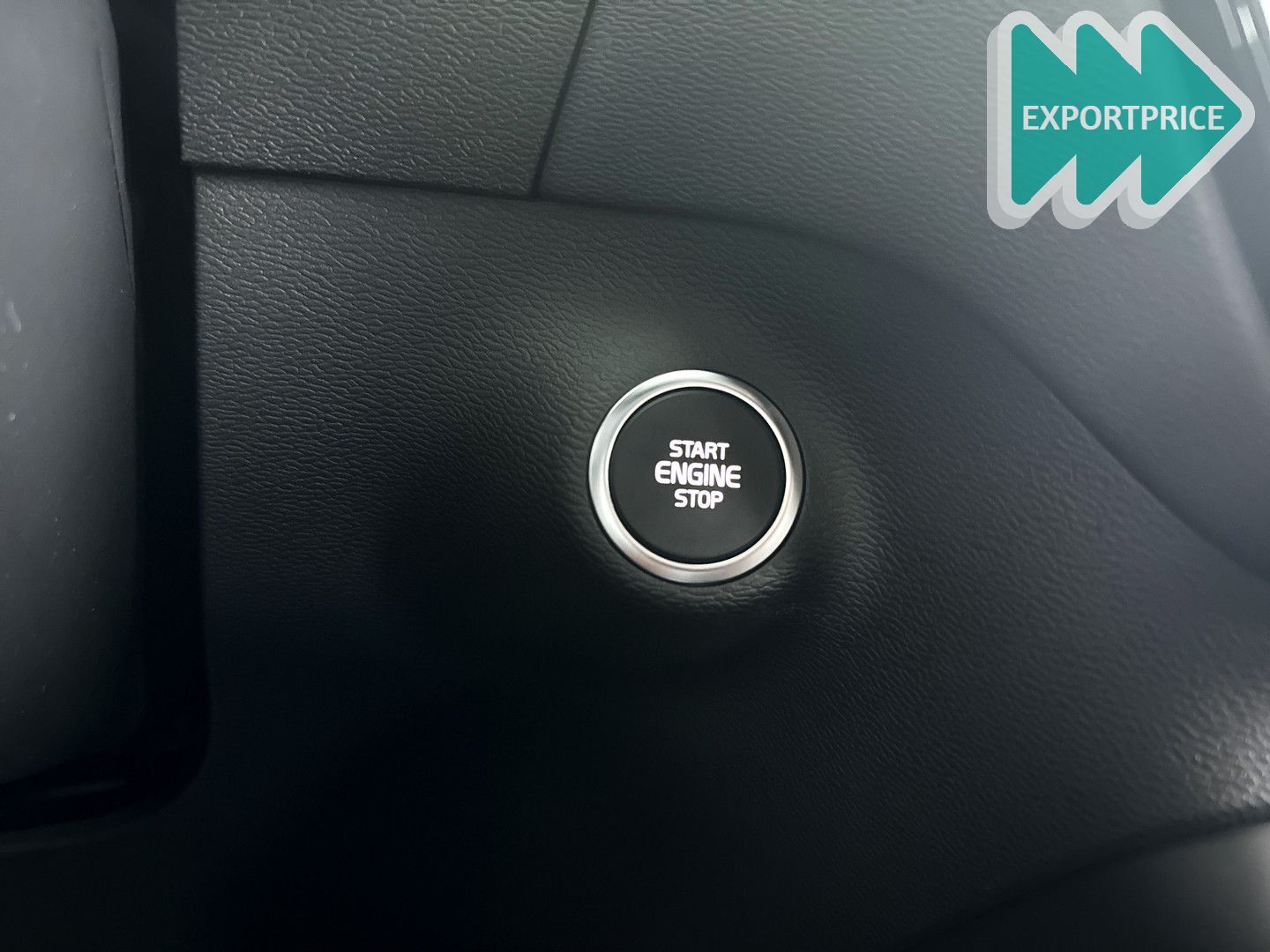 Volvo XC40 B4 Plus Dark | Parkeercamera | Stoel- en St