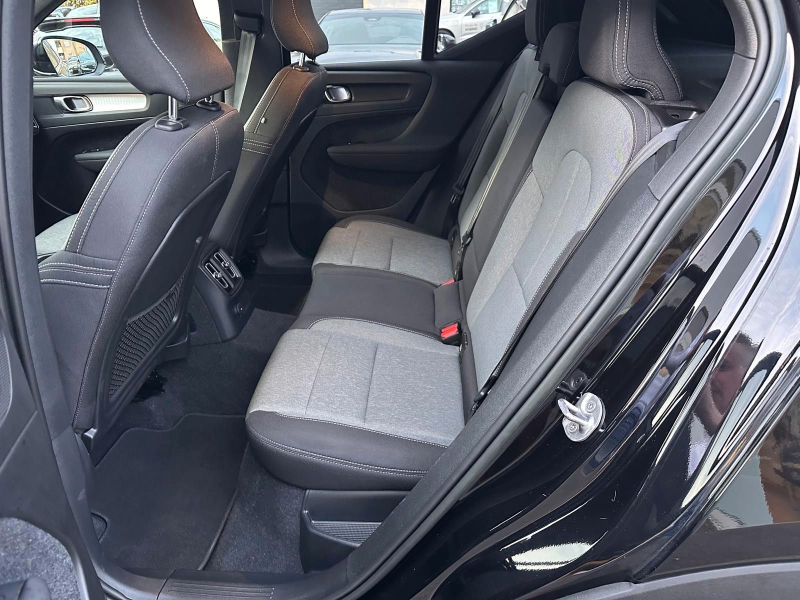 Volvo XC40 T4 Plug in MJ23, AHK,BLIS,ACC,Kamera,19''