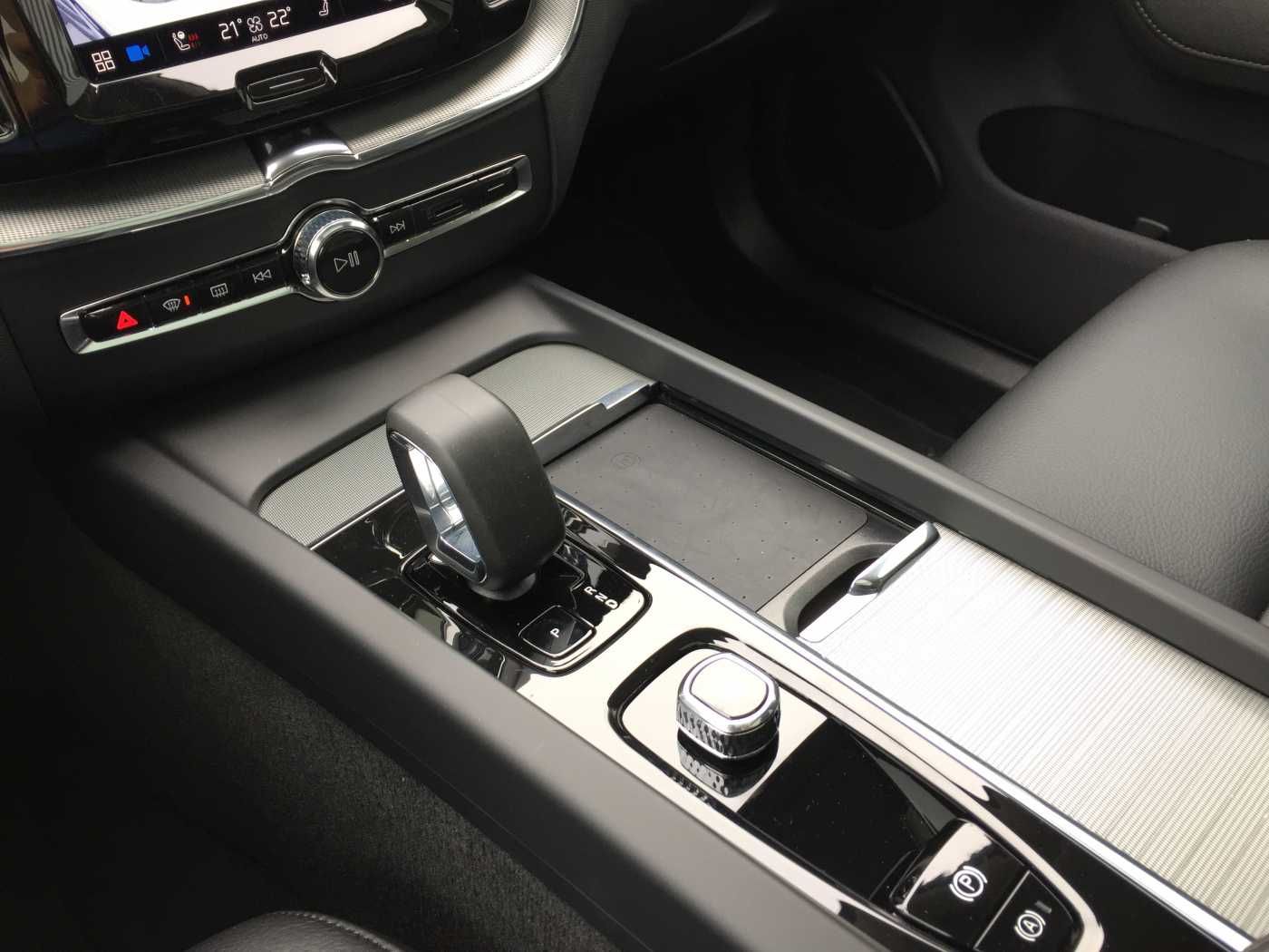 Volvo XC60 XC 60 T6 Plus Bright Recharge Plug-In Hybri