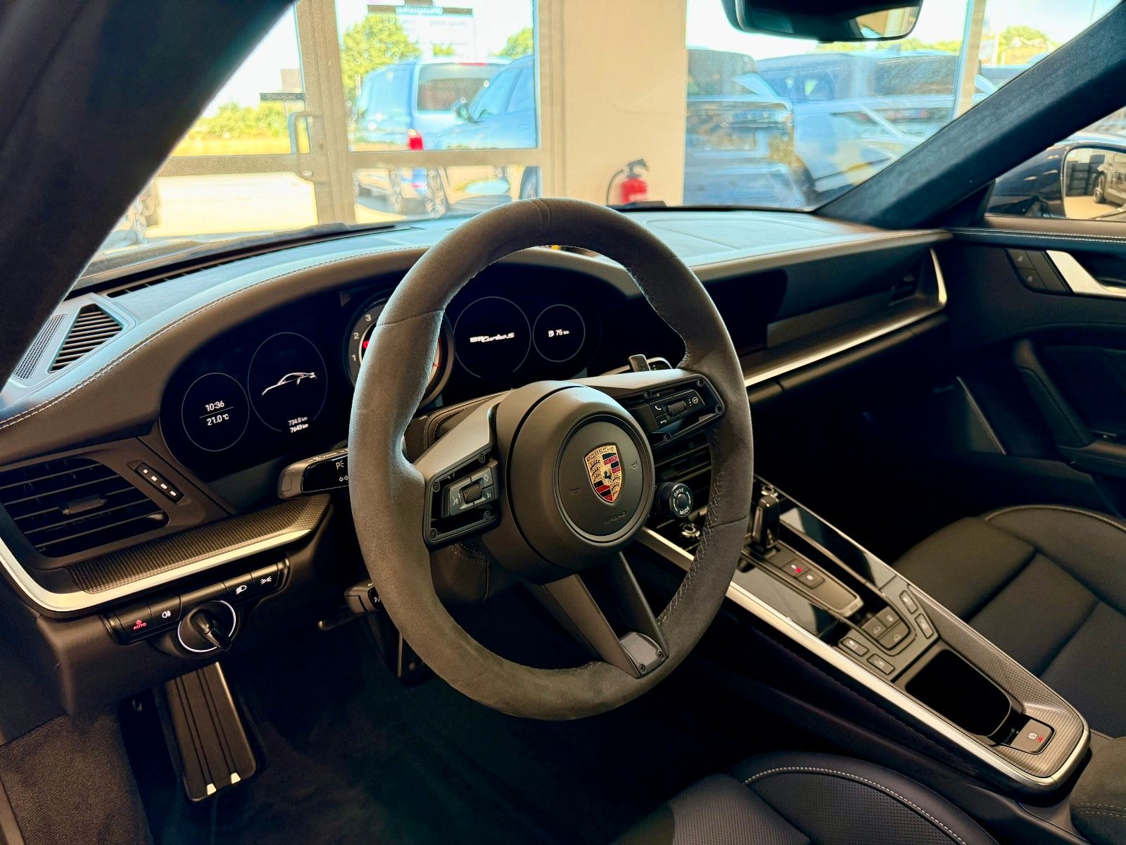 Porsche 911 992 Turbo S LIFT/Glasdach/ACC/Burmester