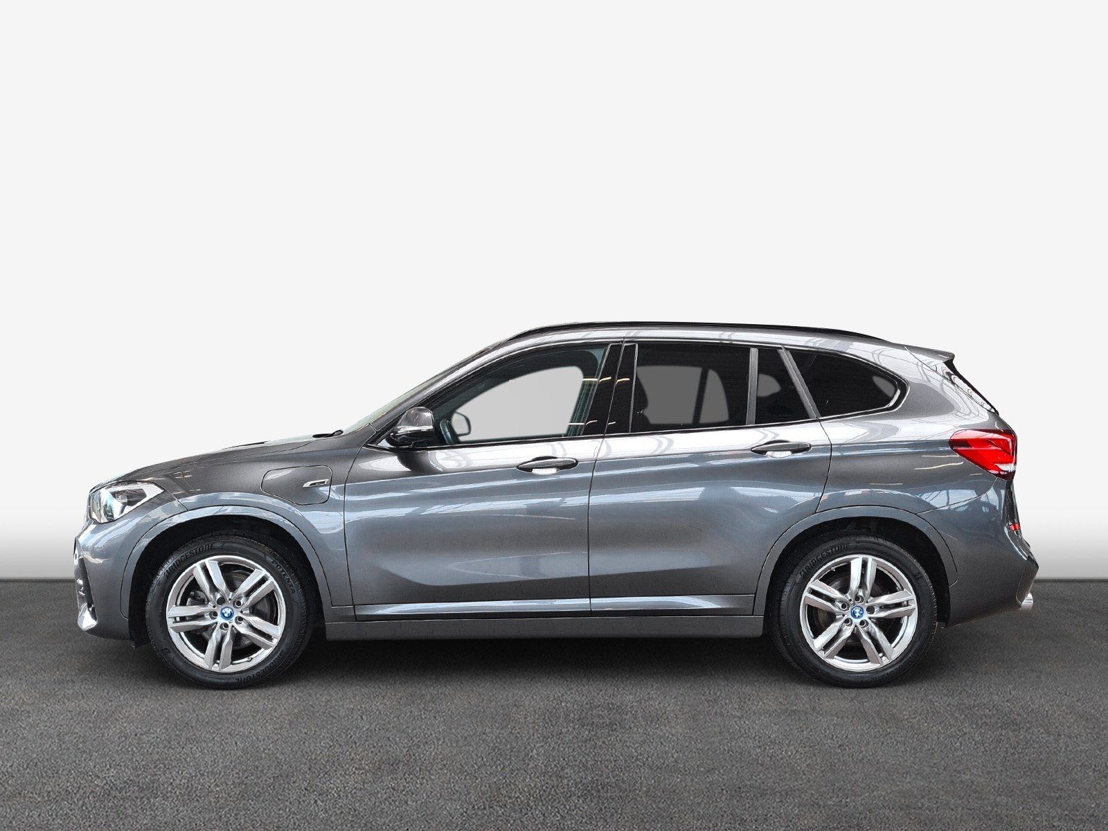 BMW X1 xDrive25e M-Sport - Samsaru's Car Outlet