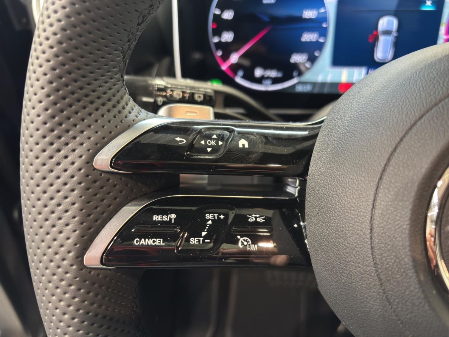 Mercedes-Benz GLC 300 d 4M AMG LINE ADVANCED PLUS AHK+PANO+360