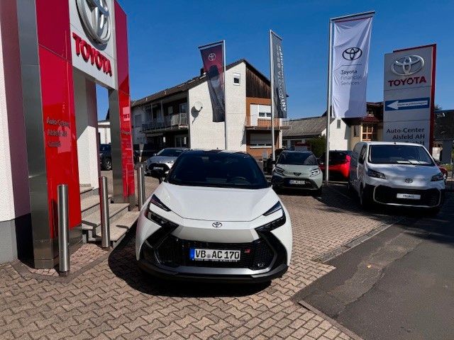 Toyota C-HR Hybrid AWD GR Sport - Samsaru's Car Outlet