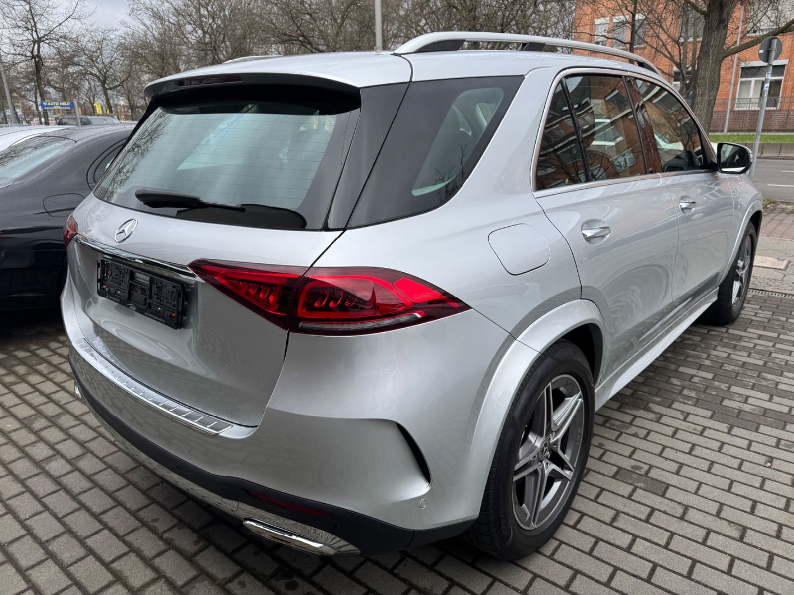 Mercedes-Benz GLE 450 AMG 4Matic-HeadUp-Pano-Leder-Luft