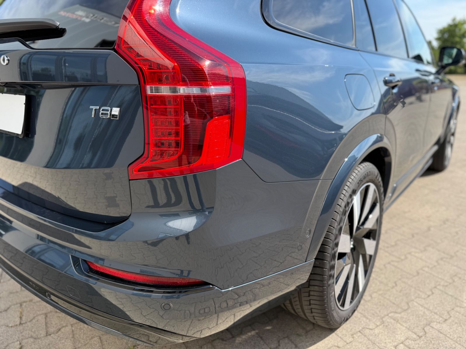 Volvo XC90 Ultra Dark T8 AWD/Pano/360°/HK/BLIS/AHK/HUD