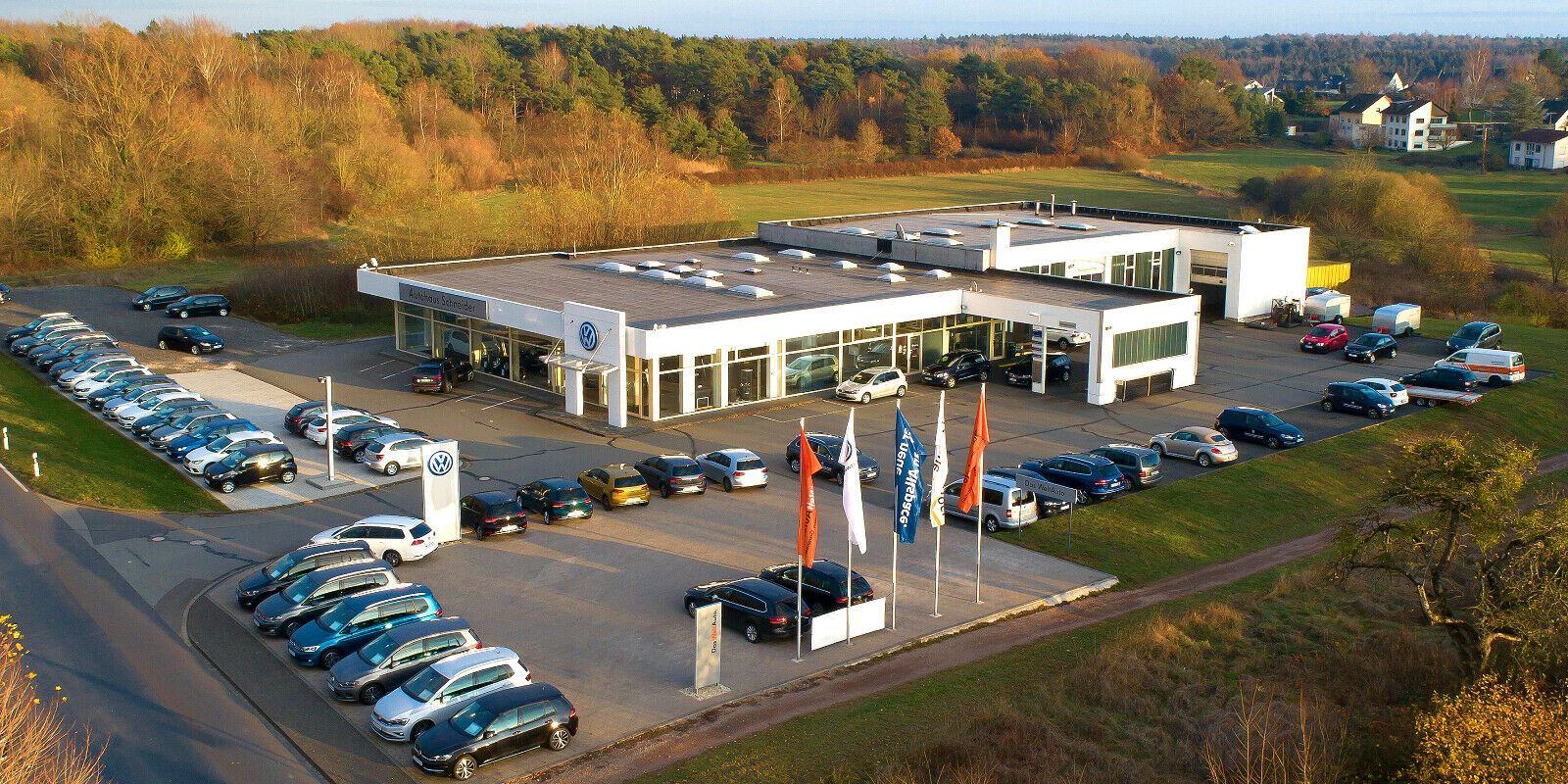Volkswagen Golf 1.5 TSI Life - Samsaru's Car Outlet