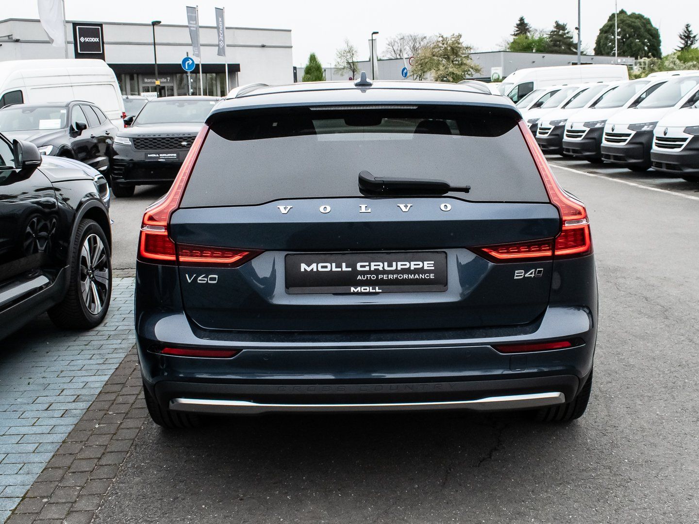 Volvo V60 Cross Country B4 D AWD Ultimate Bright AHK