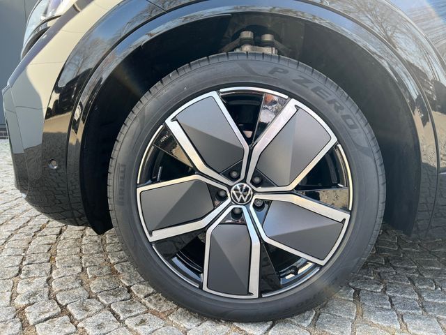 Volkswagen Touareg 3.0 TDI R-Line Final AHK 21Z Pano Stand