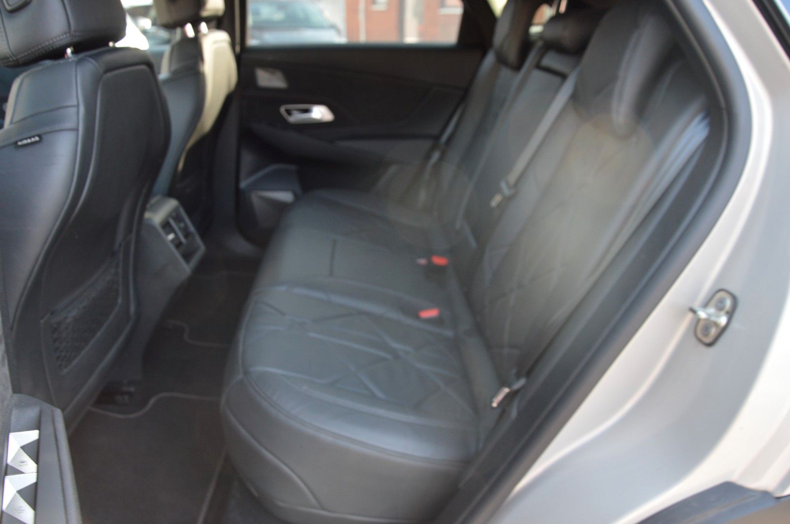 DS Automobiles DS 7 E-Tense 4x4 Perf."PANO"FOCAL"KEYLESS"KAMERA