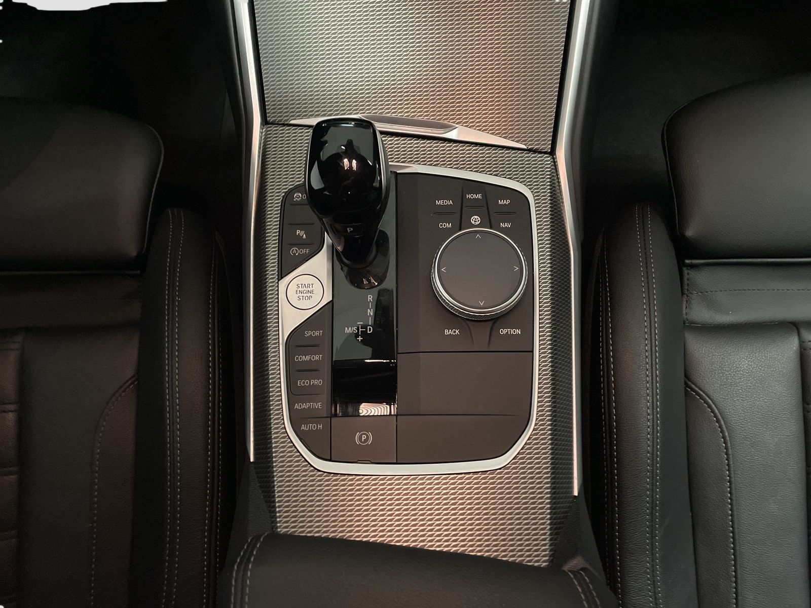 BMW 320i xDrive M Sport - Samsaru's Car Outlet
