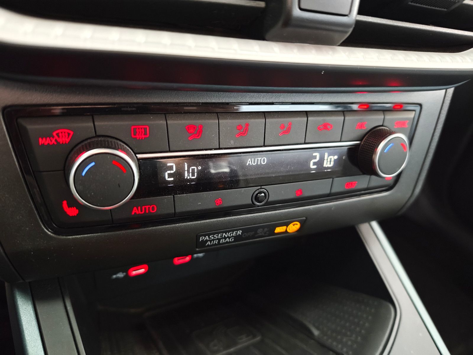 Seat Arona 1.0TSI DSG Xperi AHK|FullLink|Kam|ACC