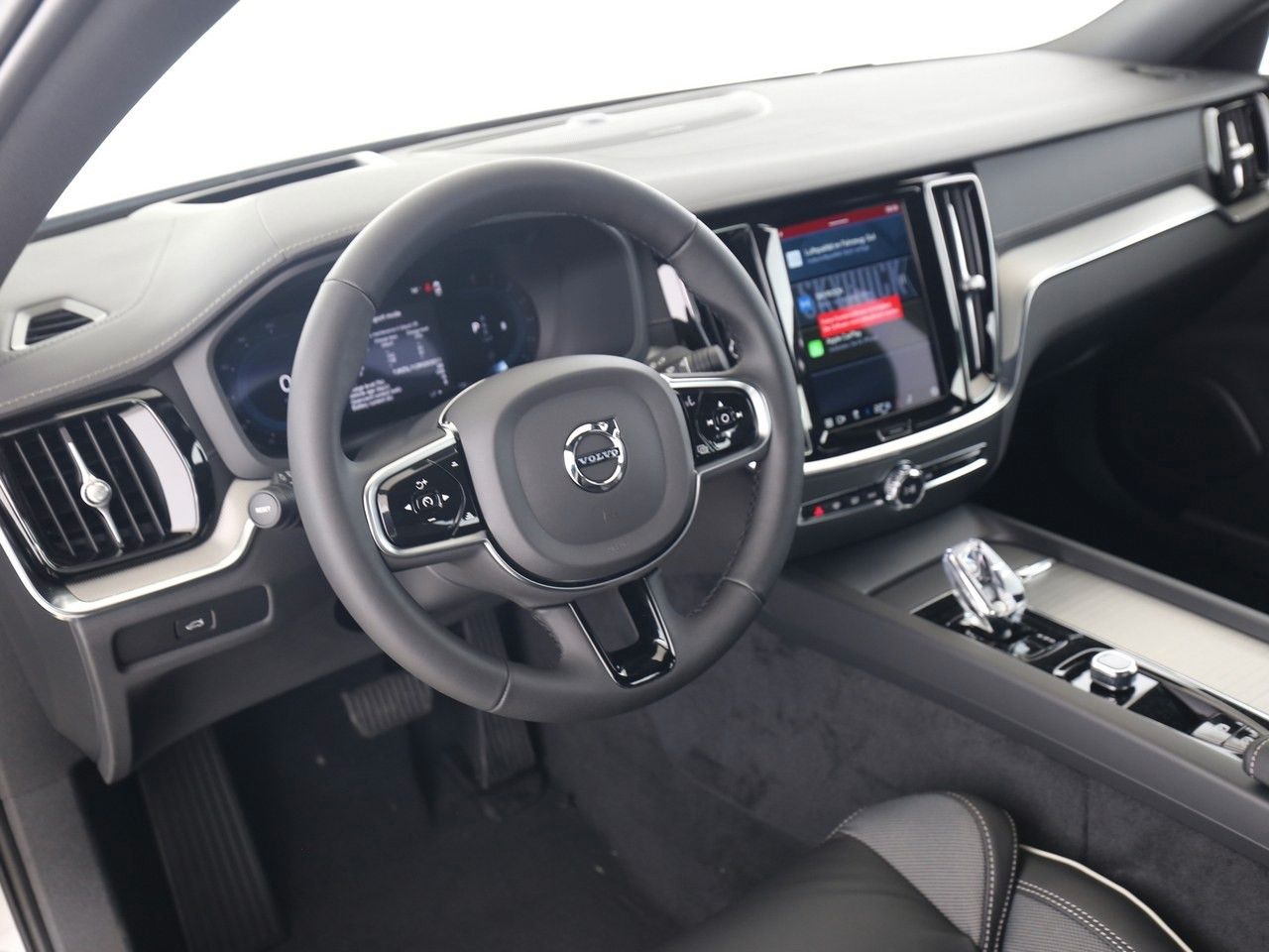 Volvo S60 B5 Ultimate Dark AWD*SONDERZINS 1,99% eff.