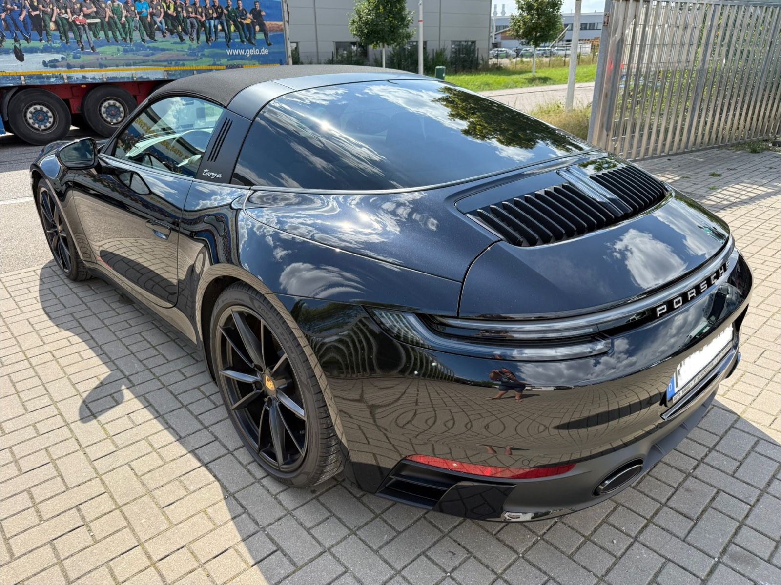Porsche 911 Targa4/Sportabgas/Leder/Keyless/Sitzlüftung