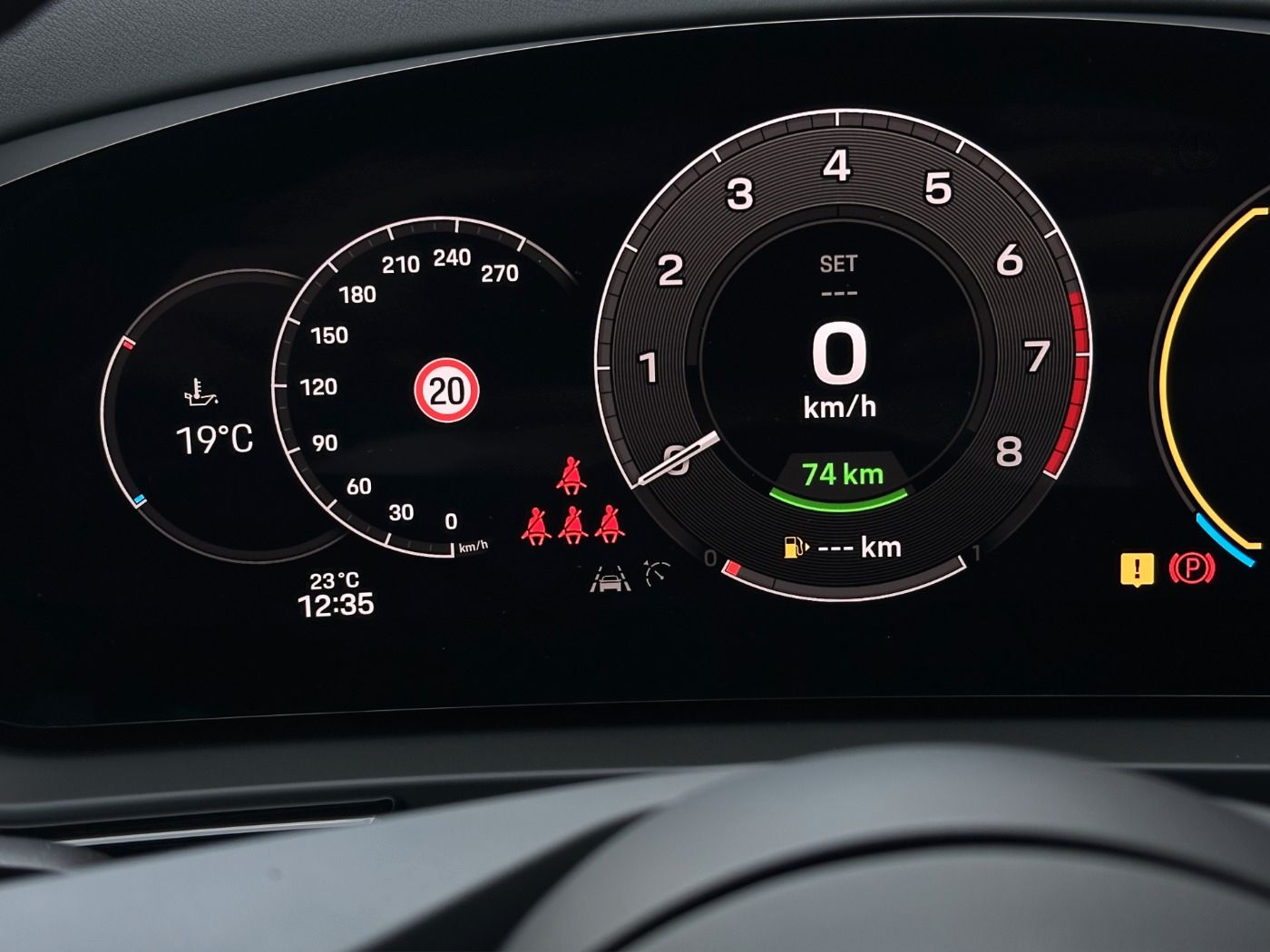 Porsche Cayenne E-Hybrid PANO Luftfederung BOSE 360°
