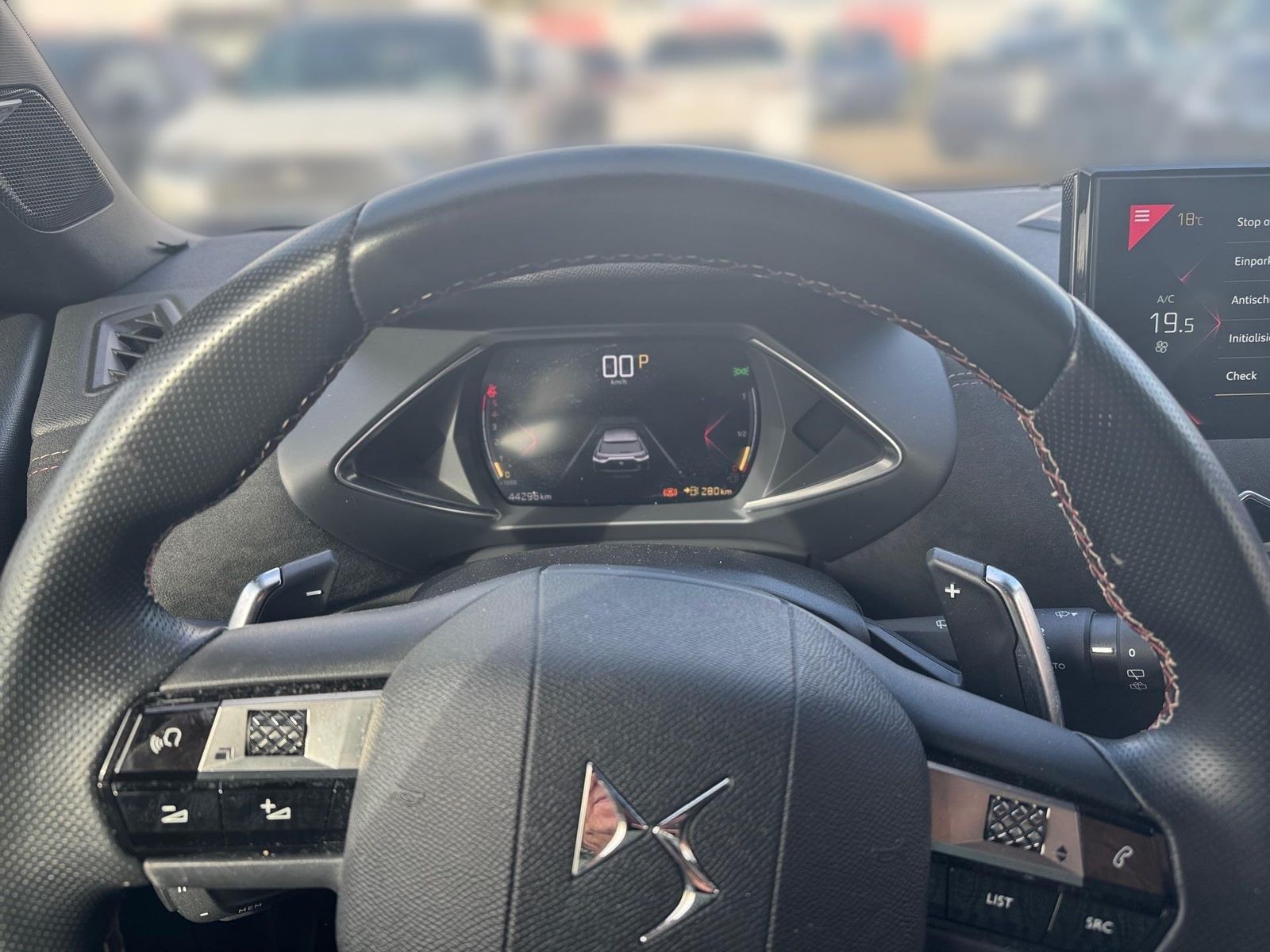 DS Automobiles DS3 CROSSBACK BLUEHDI 130 AUT. PERFORMANCE LINE