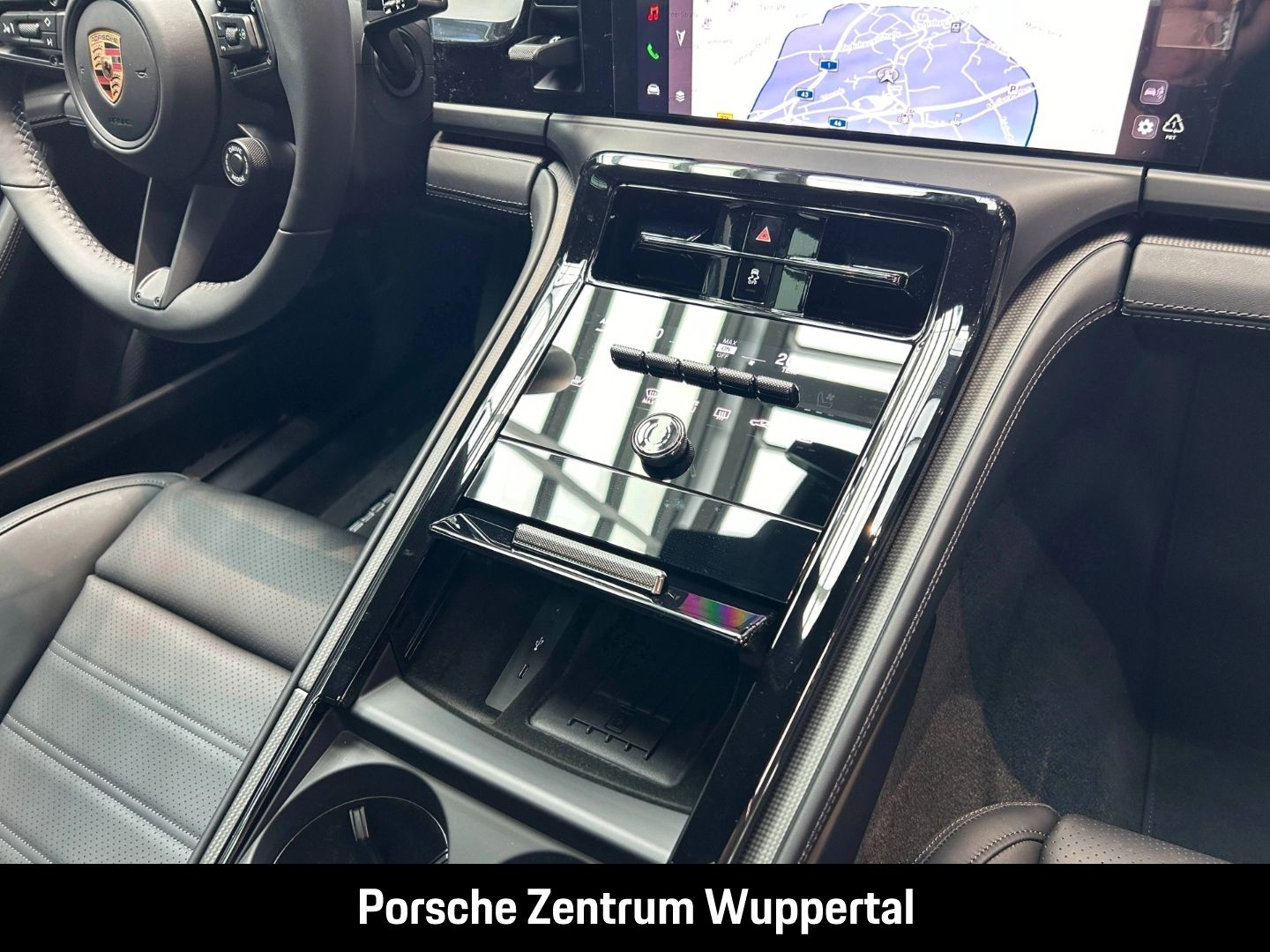 Porsche Panamera 4 E-Hybrid Head-Up SportDesign 21-Zoll