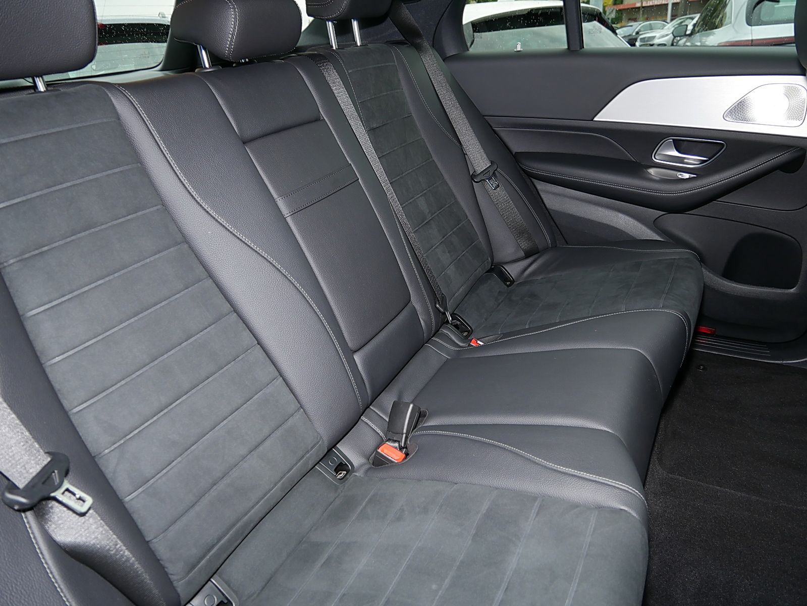 Mercedes-Benz GLE 450 d 4M AMG+DISTRONIC+STANDH.+AIRMATIC+AHK+