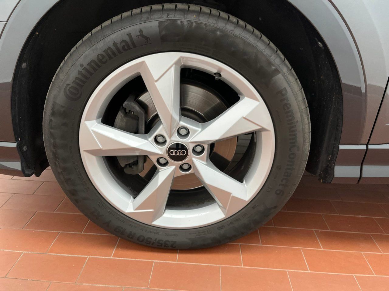 Audi Q3 Sportback 40 2.0 TDI quattro S line - Samsaru's Car Outlet