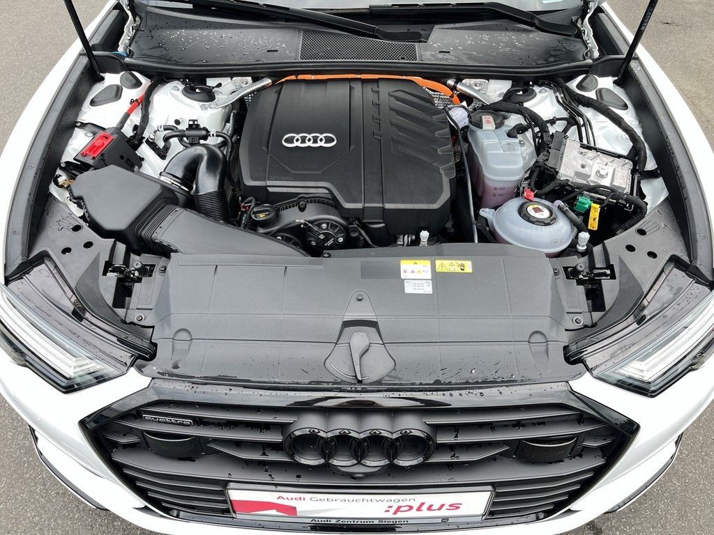 Audi A6 Avant 55 TFSI e quattro 2x S line Matrix AHK