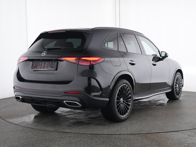 Mercedes-Benz GLC 300d AMG PremiumPlus +Night+StHz+AHK+NP94T€!
