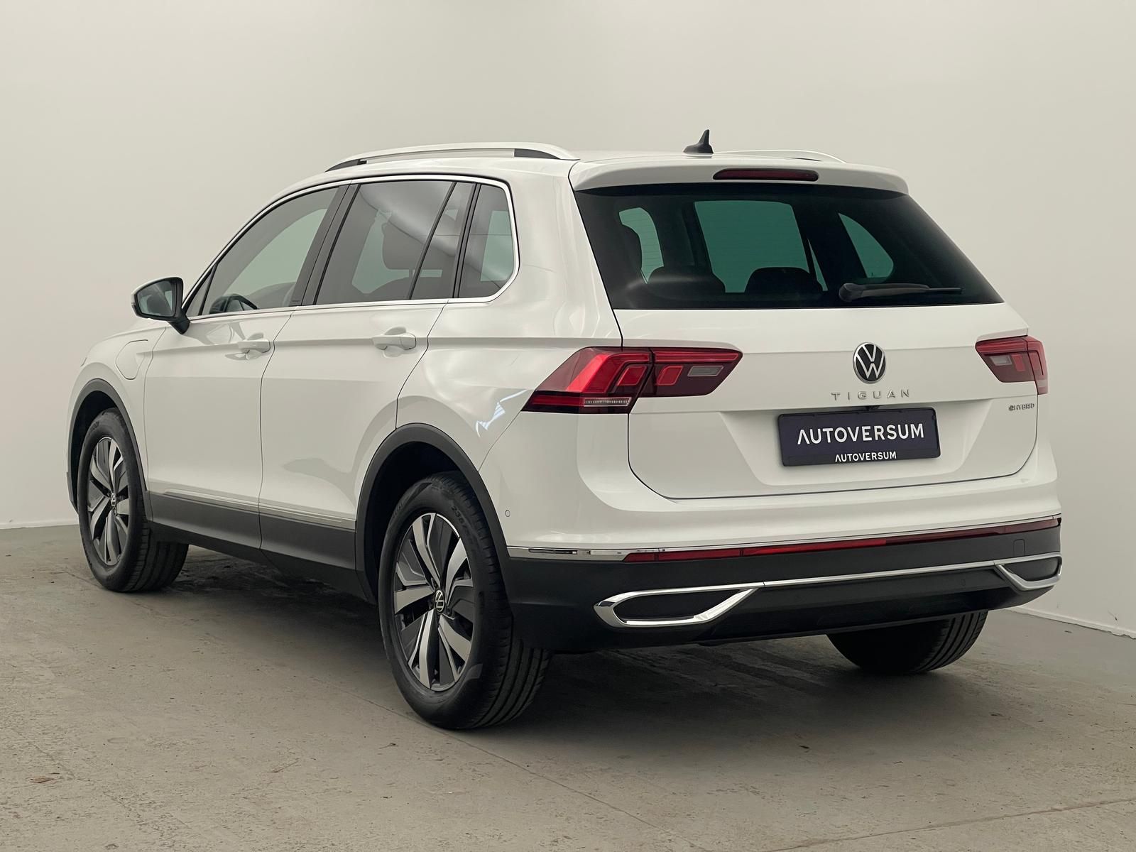 Volkswagen Tiguan Elegance eHybrid *HuD*MATRIX*AHK*ACC*KEY*