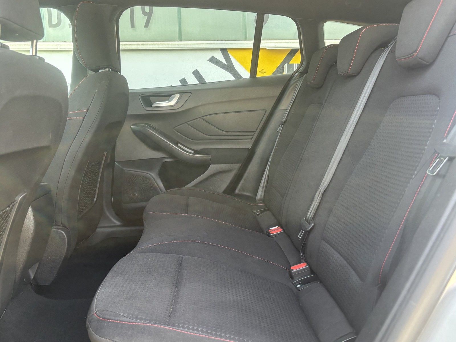 Ford Focus Turnier ST-Line 155PS Rf-Kamera Winter-Pak