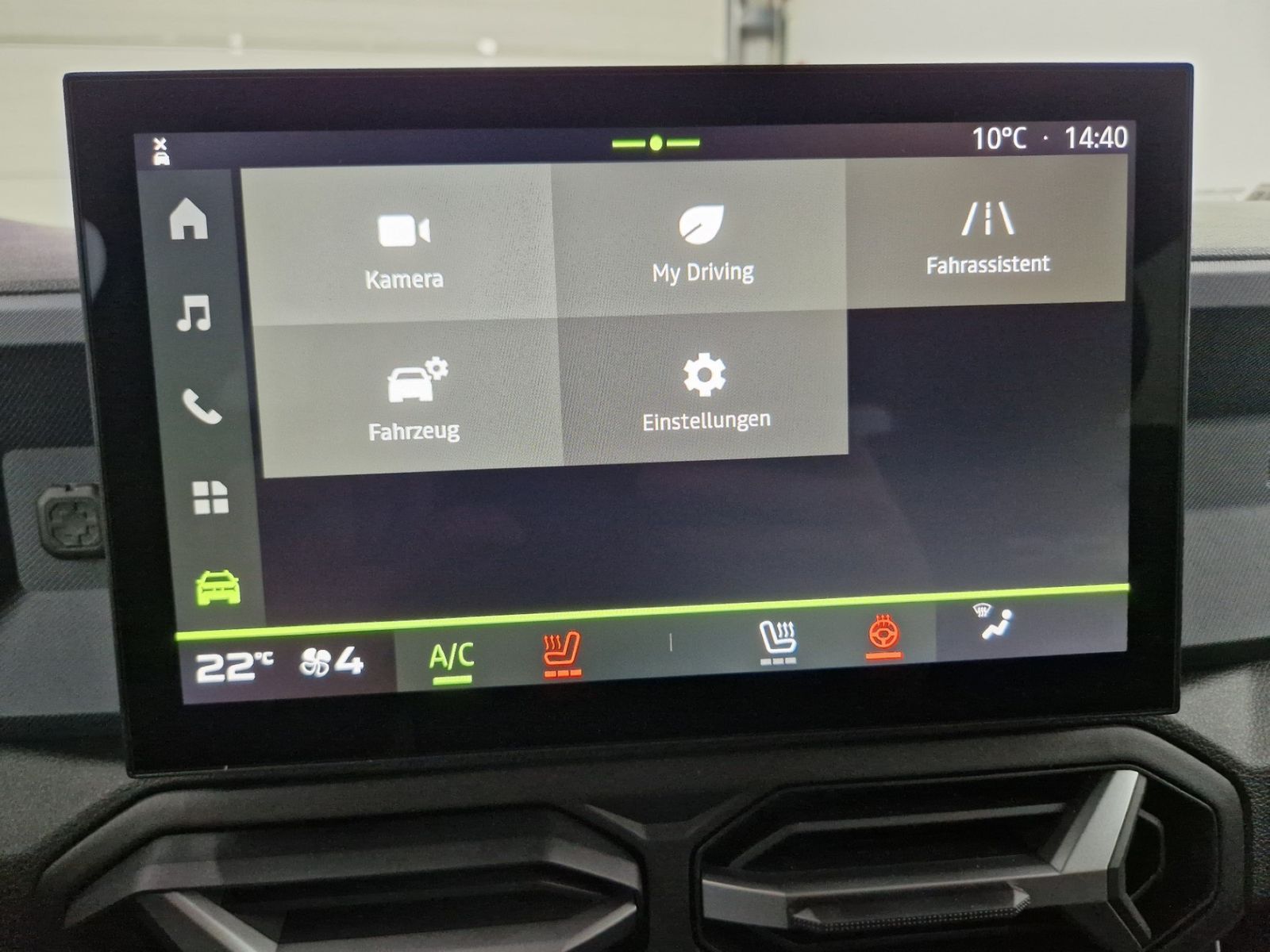 Dacia Duster Journey TCe 130 - Samsaru's Car Outlet