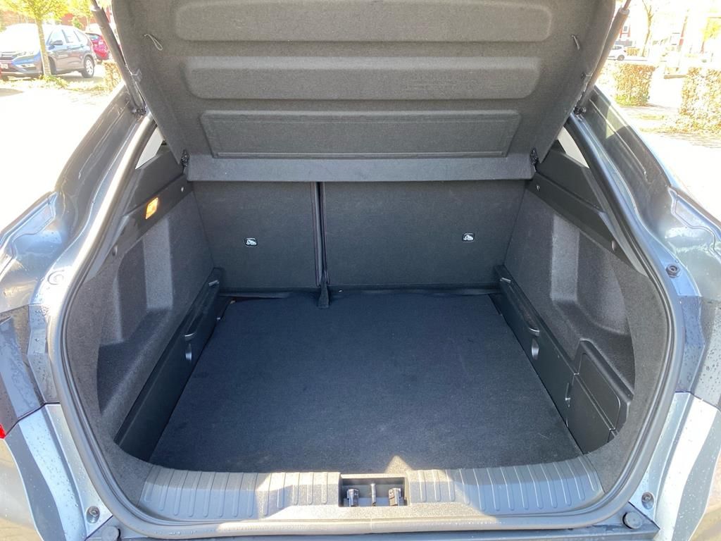 Renault ARKANA 1.6 E-TECH Hybrid 145 Techno - Samsaru's Car Outlet