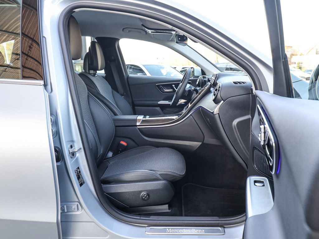 Mercedes-Benz GLC 300 e 4M Avantgarde Advanced Plus - Samsaru's Car Outlet