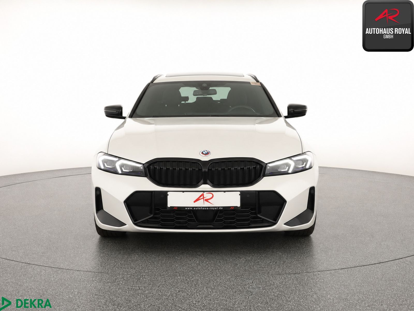 BMW 330 e T xDrive M SPORT PRO HUD,360GRAD,ACC,PANO