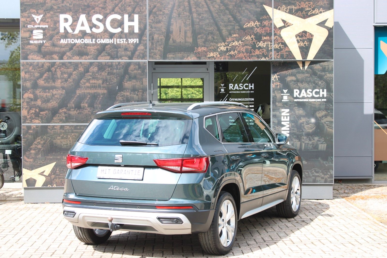 Seat Ateca 1.5 TSI DSG+BEATS+ACC+LED+RFK+KESSY+SHZ+++