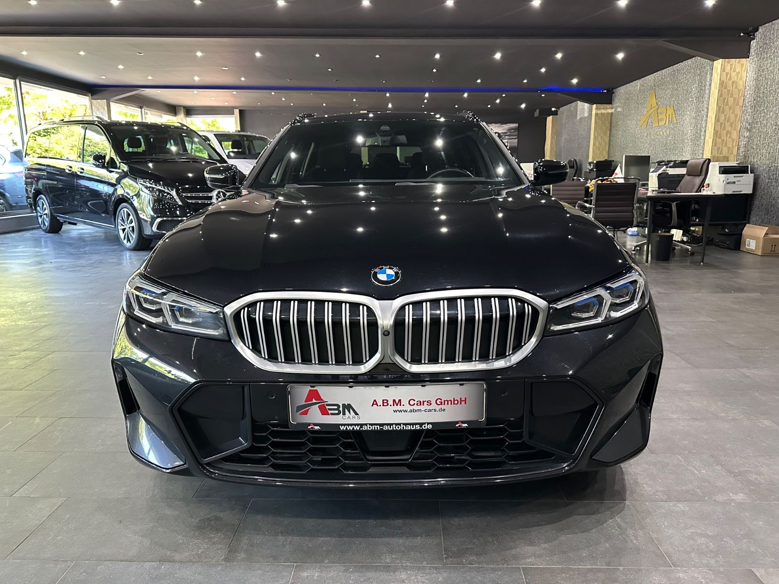 BMW 320 d M Sport /ACC /360°KAMERA / HEAD-UP /1.HAND