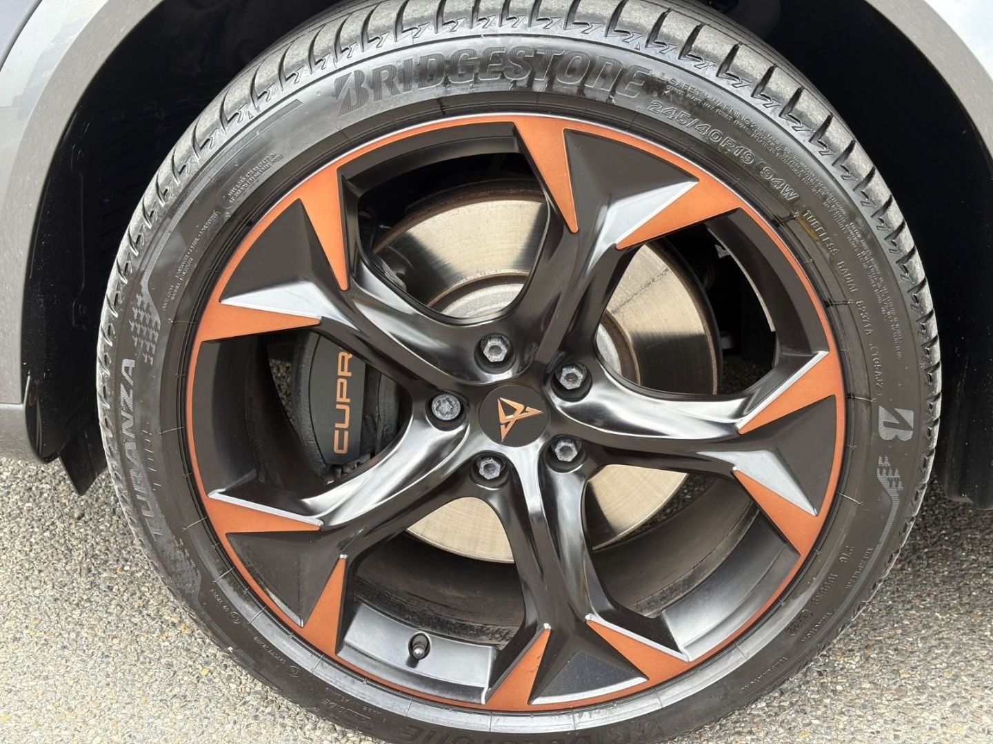 Cupra Formentor 2.0ITSI VZ 310PS AHK+NAVI+BEATS+COPPER