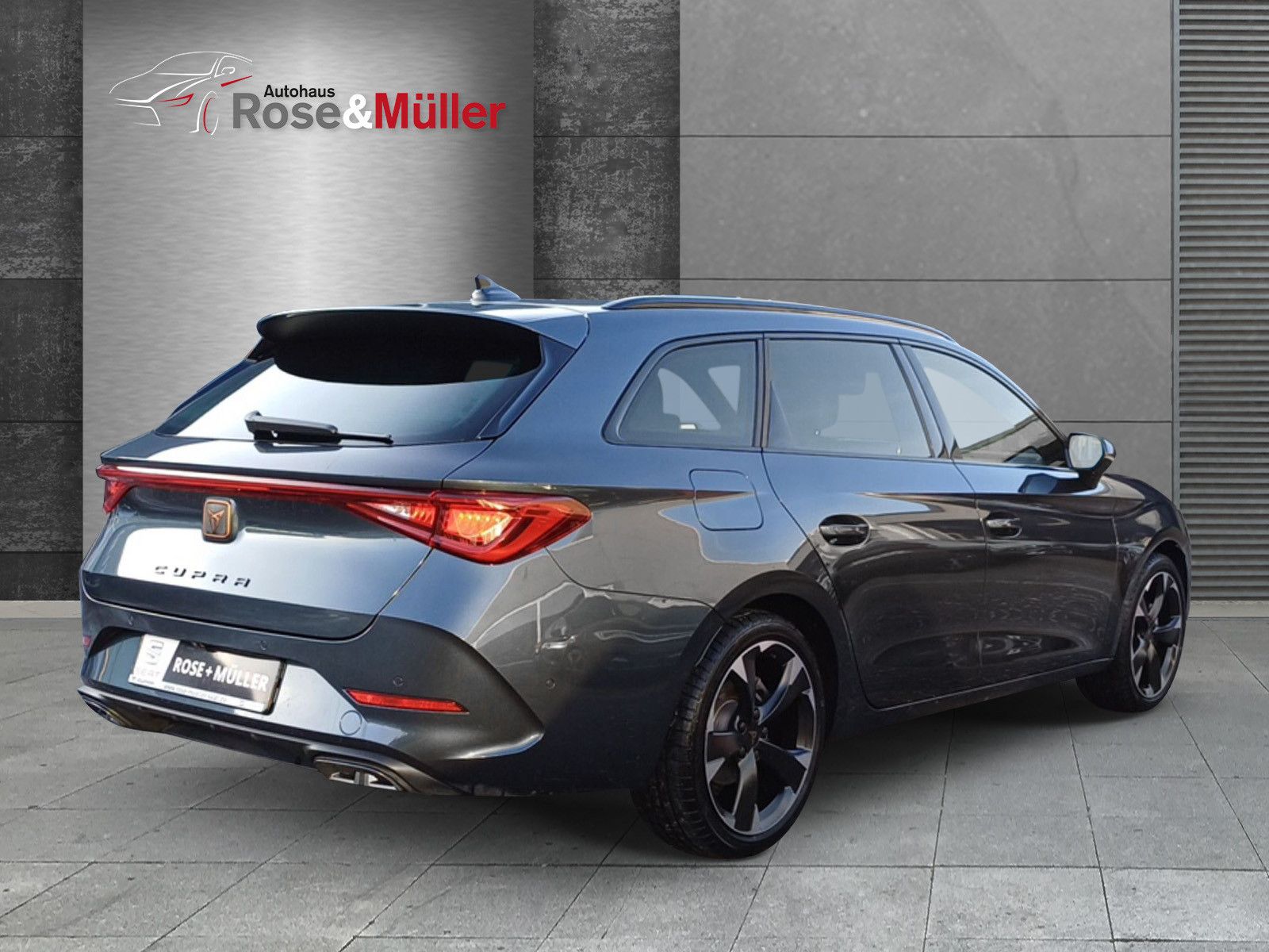 Cupra Leon Sportstourer - Samsaru's Car Outlet