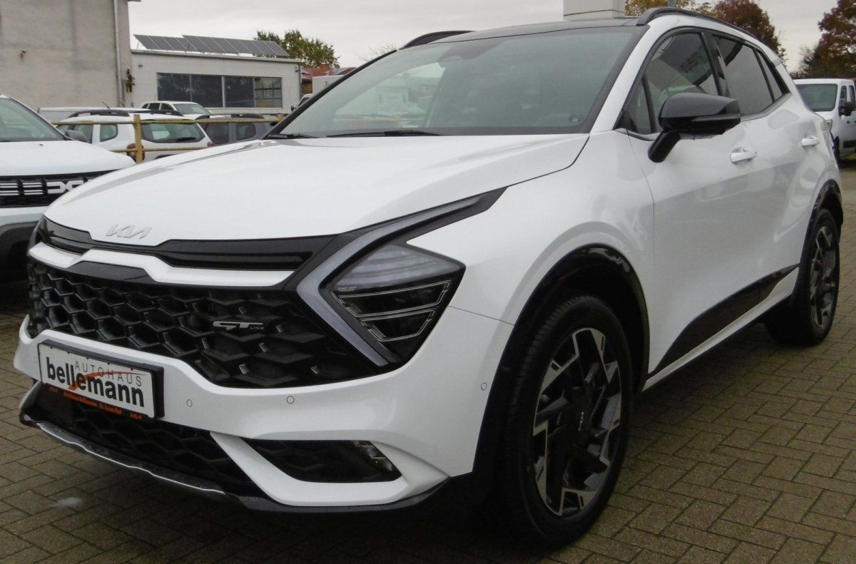 Kia Sportage GT-Line 4WD Plug-in Hybrid - Samsaru's Car Outlet