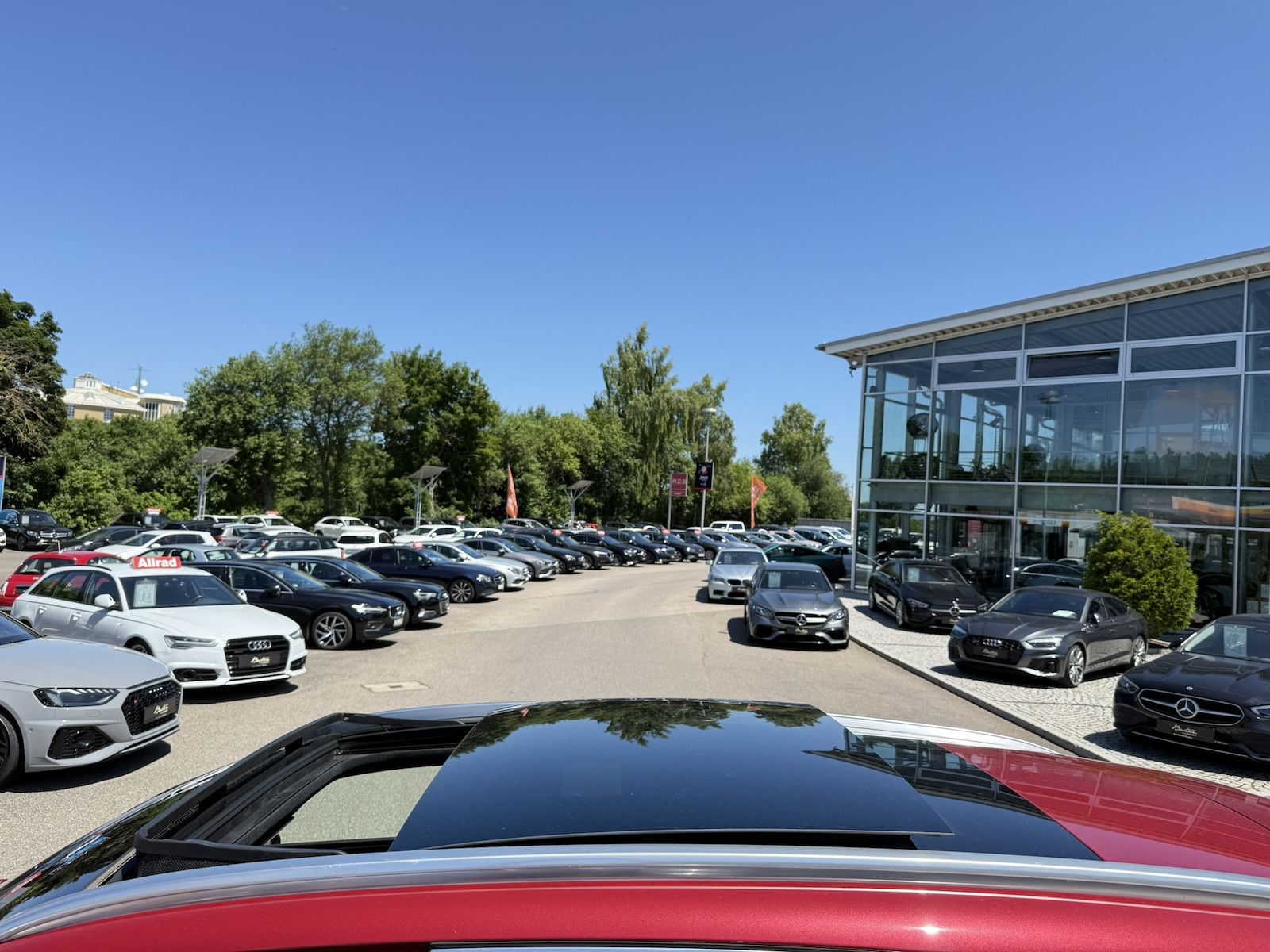 Mercedes-Benz GLC 300 d AMG - Samsaru's Car Outlet