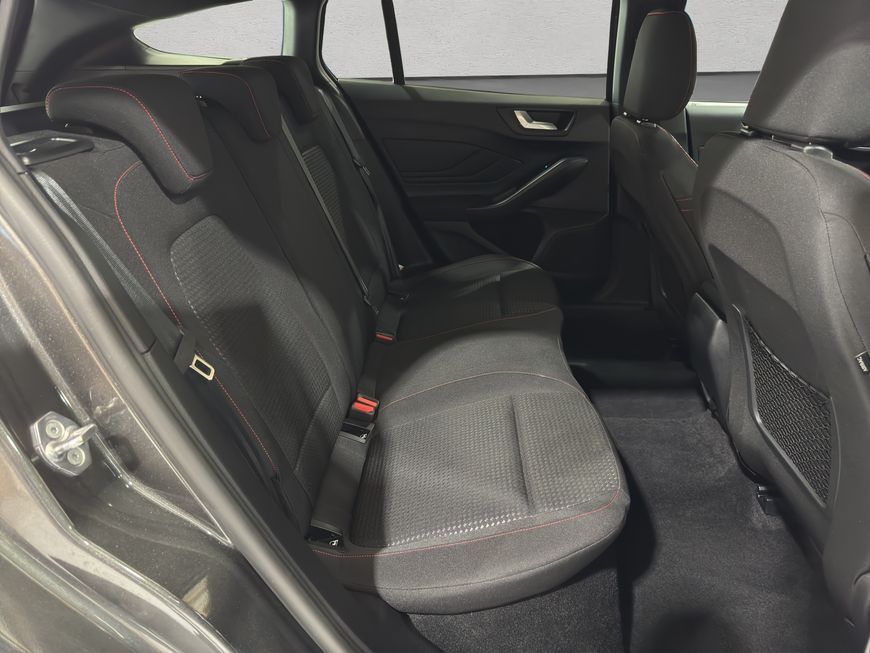 Ford Focus Turnier 1.0 Eco Hybrid Aut. ST-LINE*ACC*TW